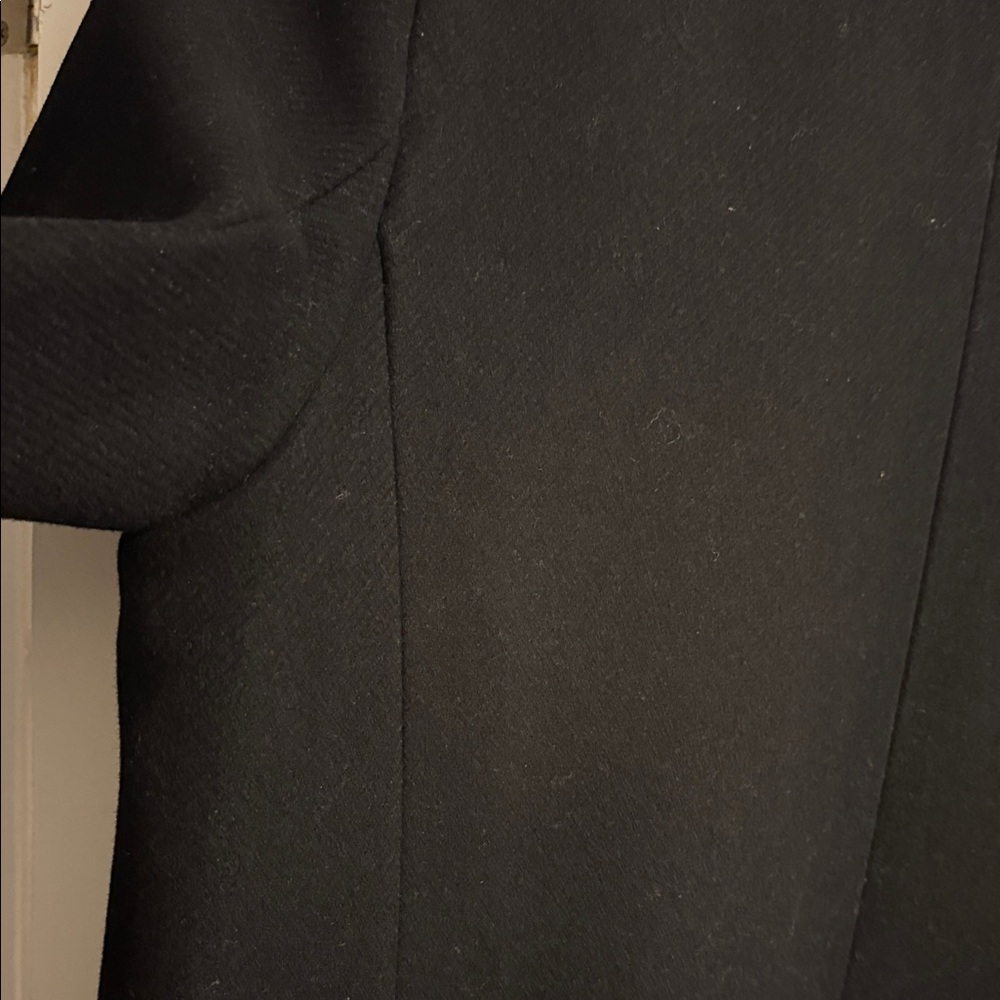 Elegant Black Women's Coat from MANGO - Picture 11 of 16